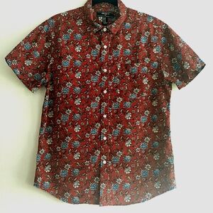 NWOT Forever 21 Short Sleeve Button Down | Medium